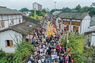 没啥贡献！八村塁首发半场20分钟4中0仅拿3板1帽 正负值-17